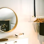 Design Family Xl W Sunny Balcony & Mountain Views & Free Parking Apartment
